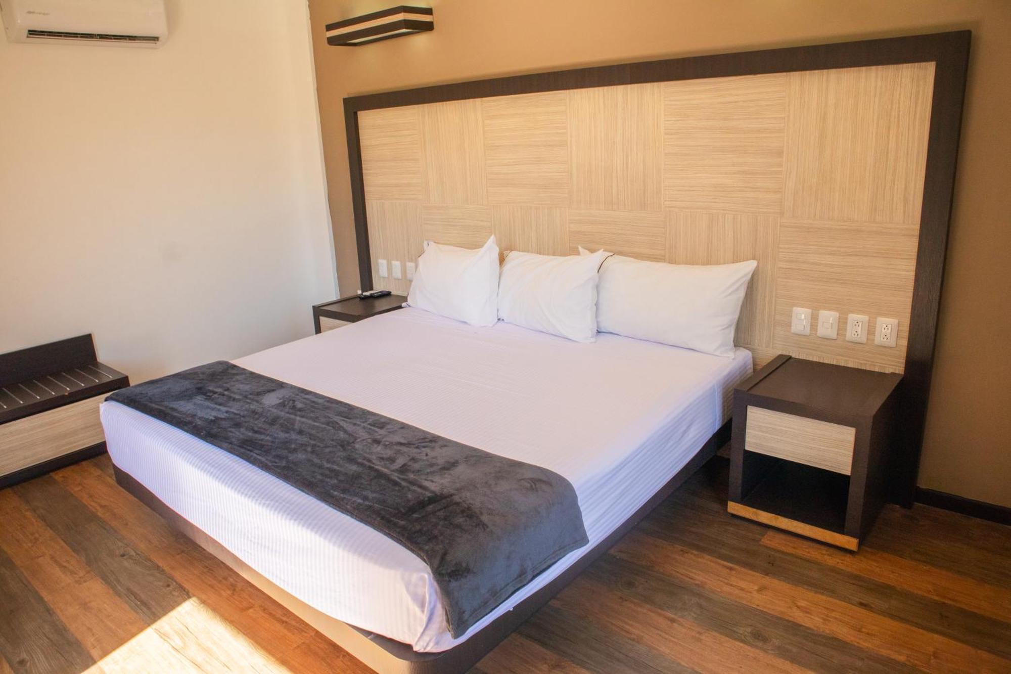 Hotel Paseo De La Presa Guanajuato Luaran gambar
