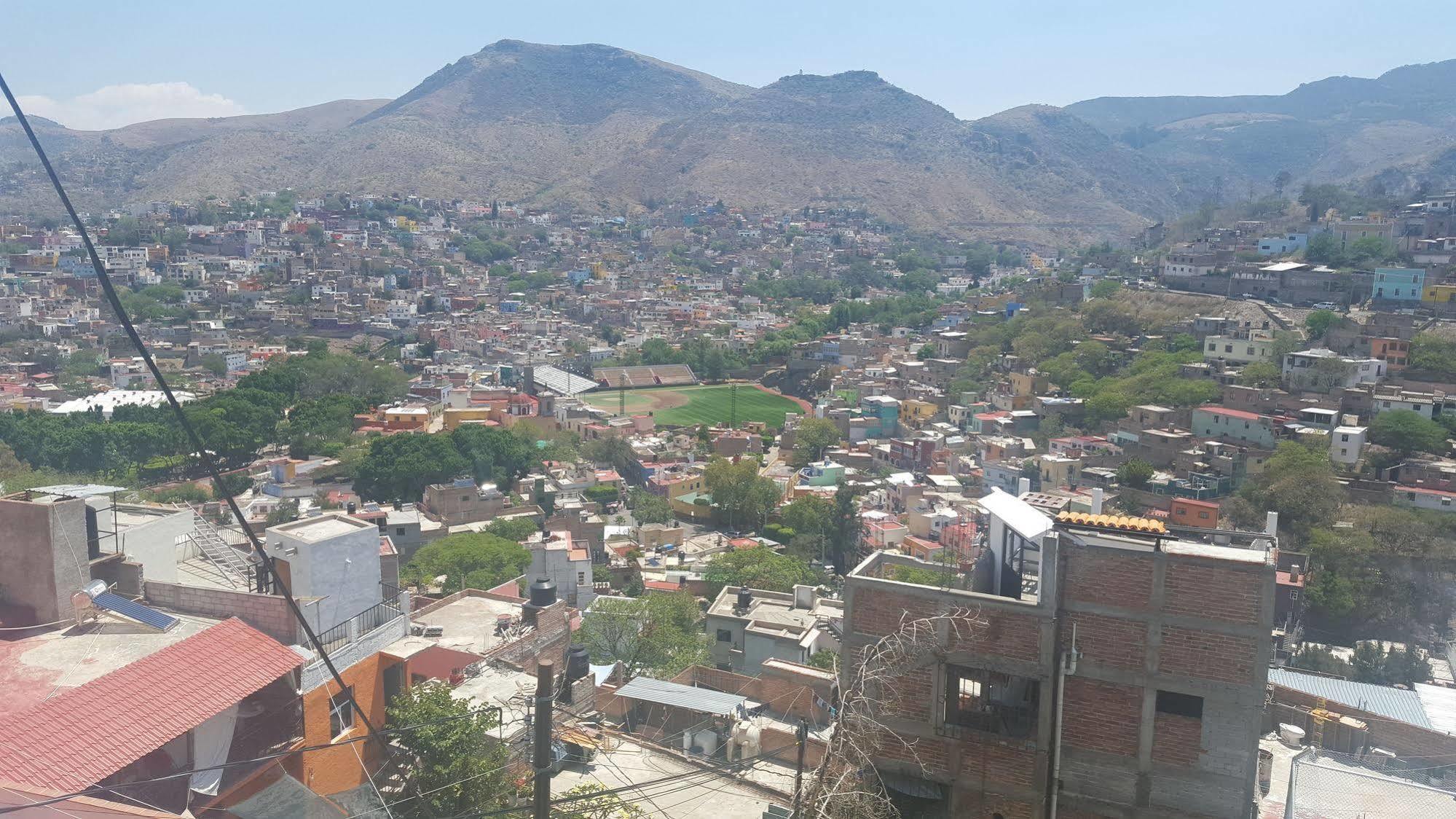 Hotel Paseo De La Presa Guanajuato Luaran gambar